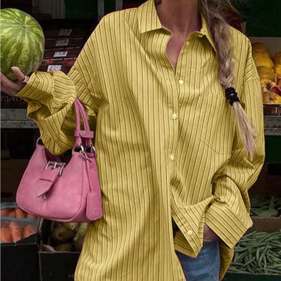 Yellow Striped Women's Top NWT! - Picture 1 of 2